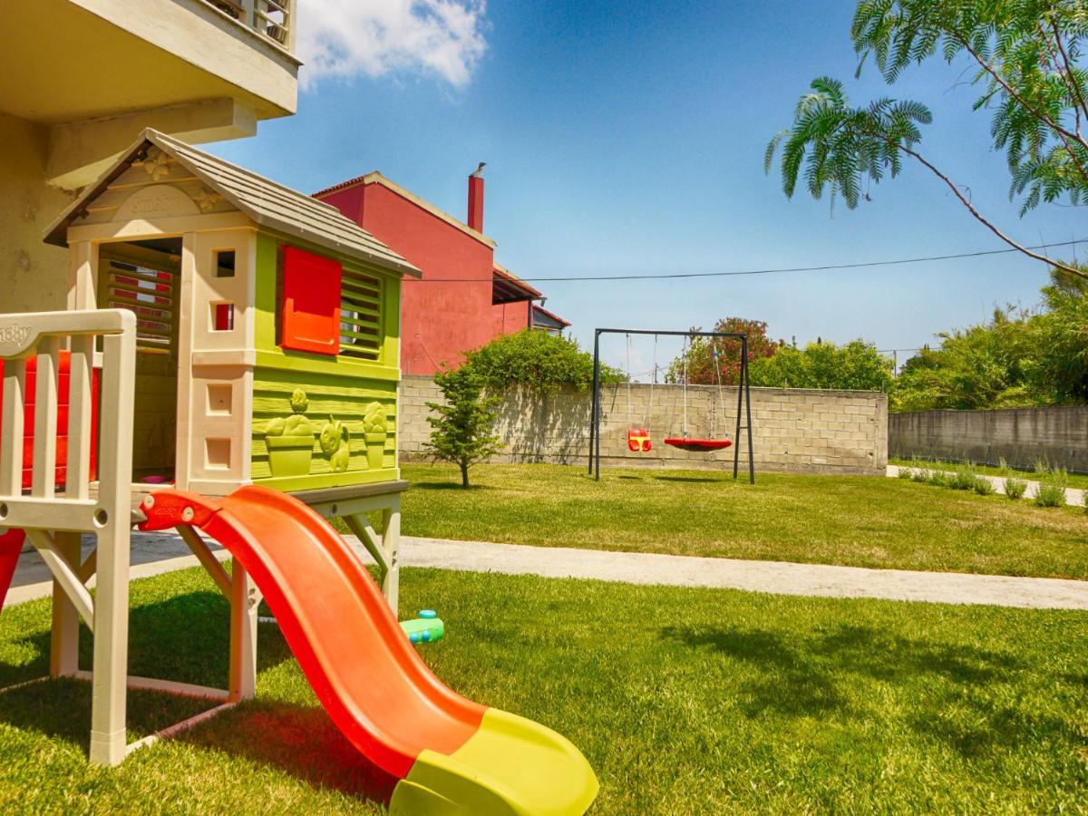 Cozy Family Friendly Apartment With Large Garden Close To Beaches - Dirella Kynopiástai エクステリア 写真